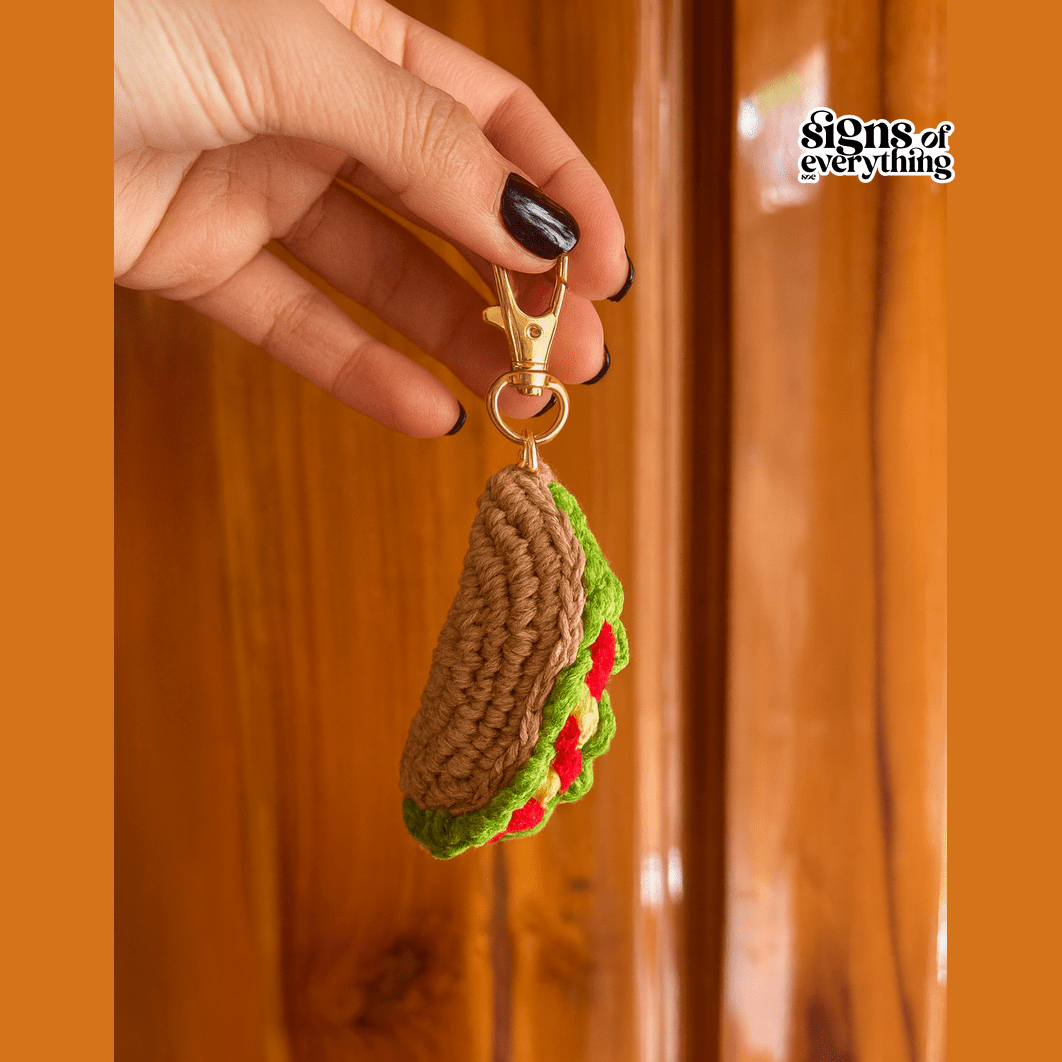 SOE Taco Crochet Keychain/ Bagcharm