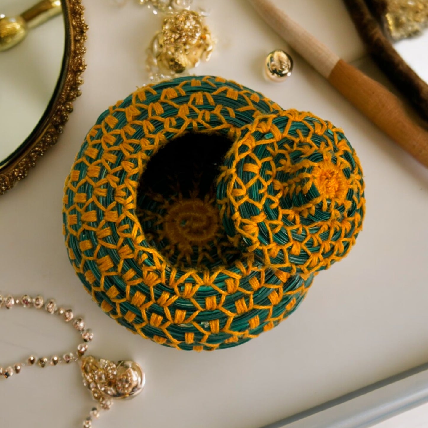 SOE Pine-needle Mini Chest: Handmade Jewel/ Coin Case