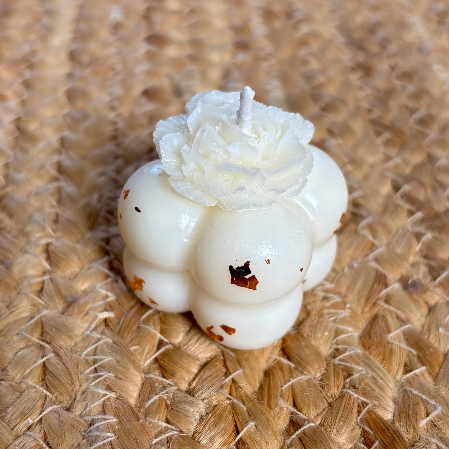 SOE Bubble Rose Candle: Set of 4 (Rose Gold & White) – Made with Soy Wax and Scented with Vanilla