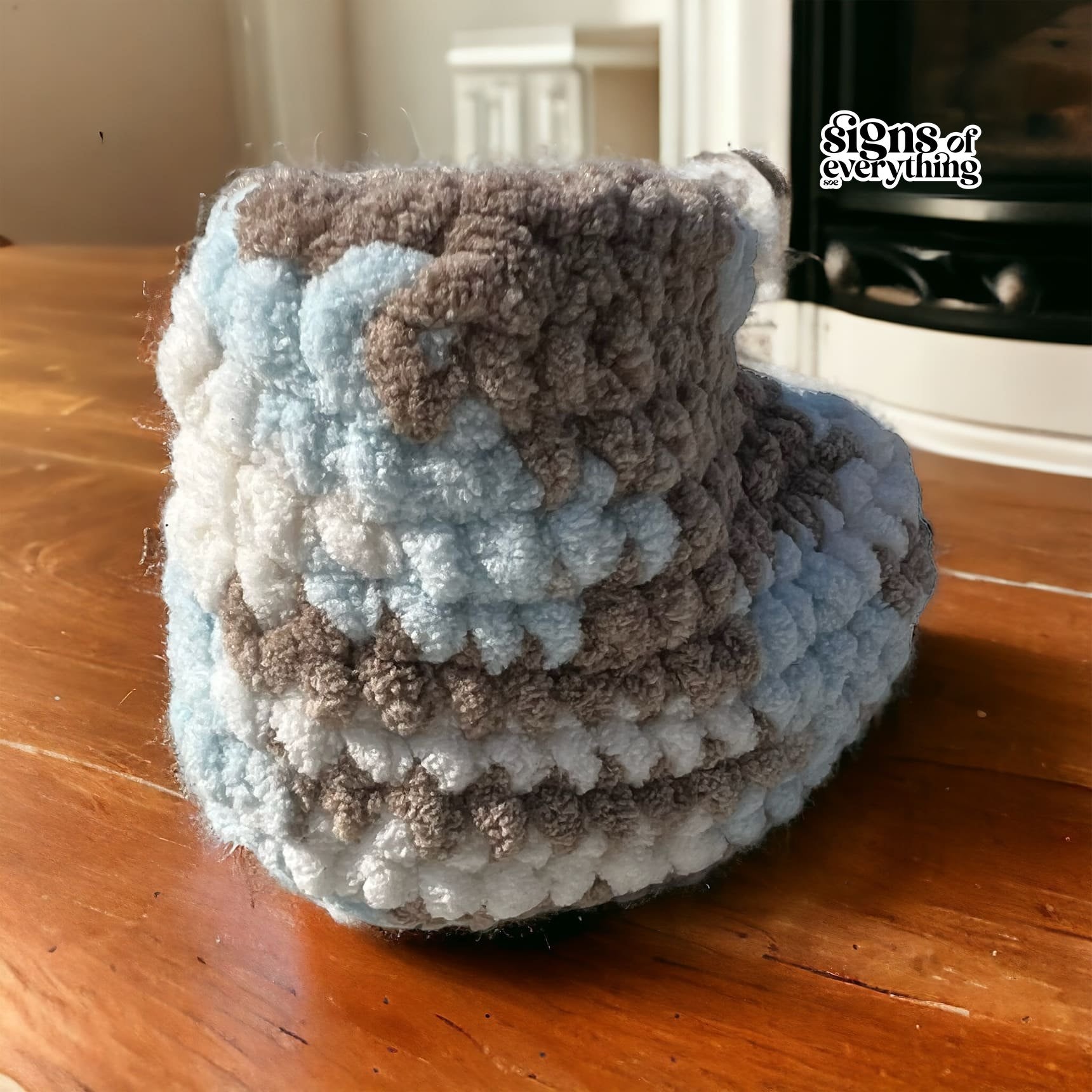 SOE Crochet Baby Booties Blue