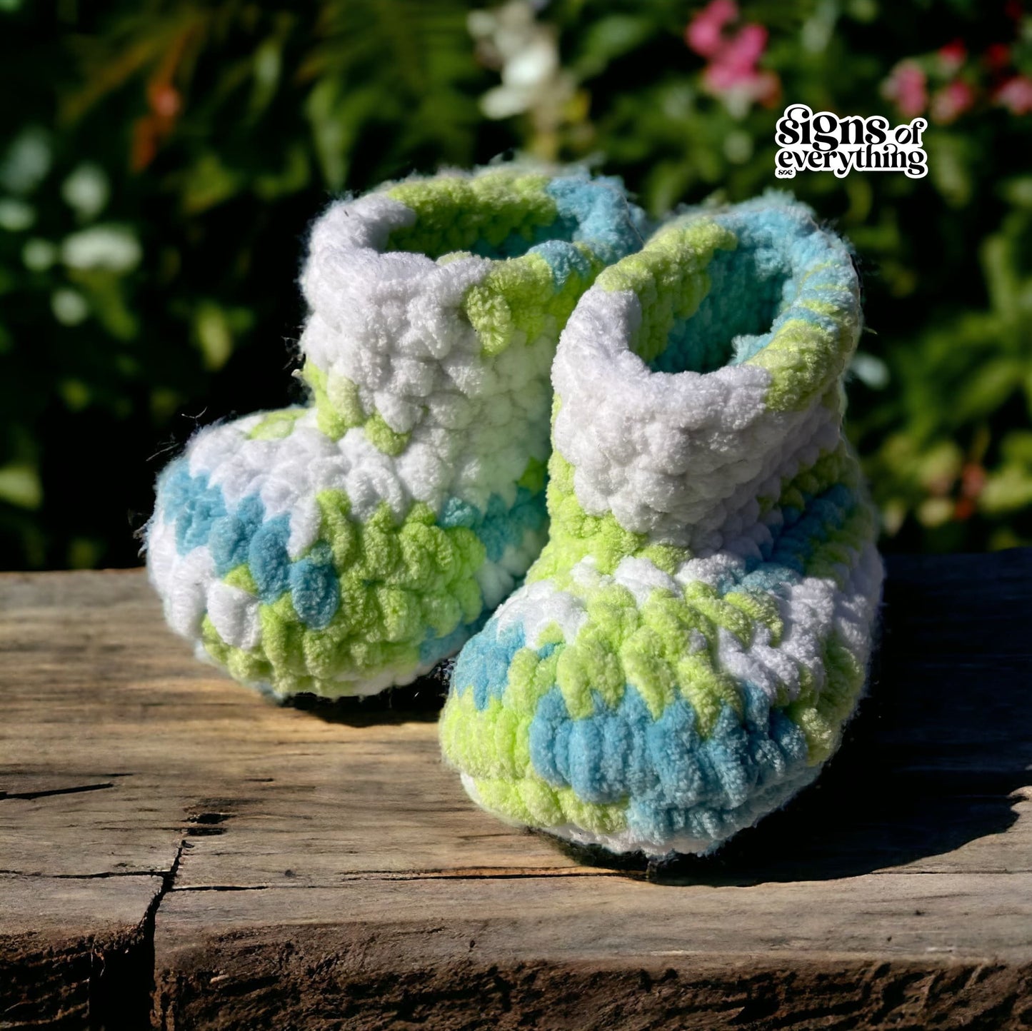 SOE Crochet Baby Booties Green