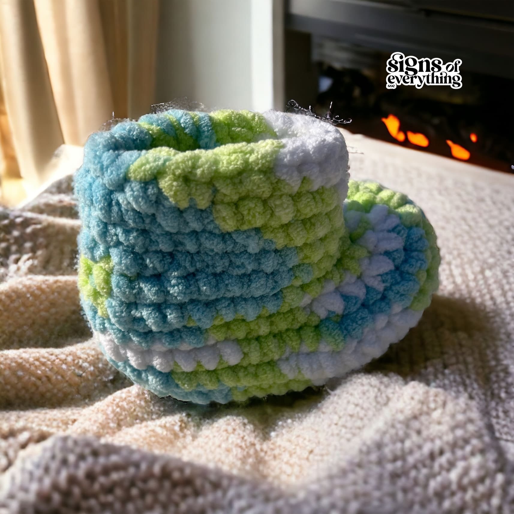 SOE Crochet Baby Booties Green 3