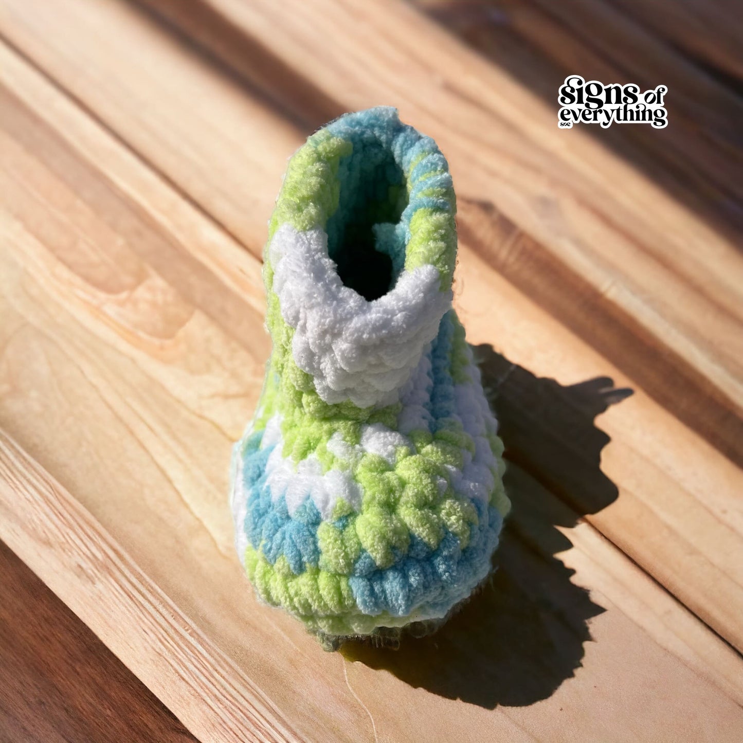 SOE Crochet Baby Booties Green 2