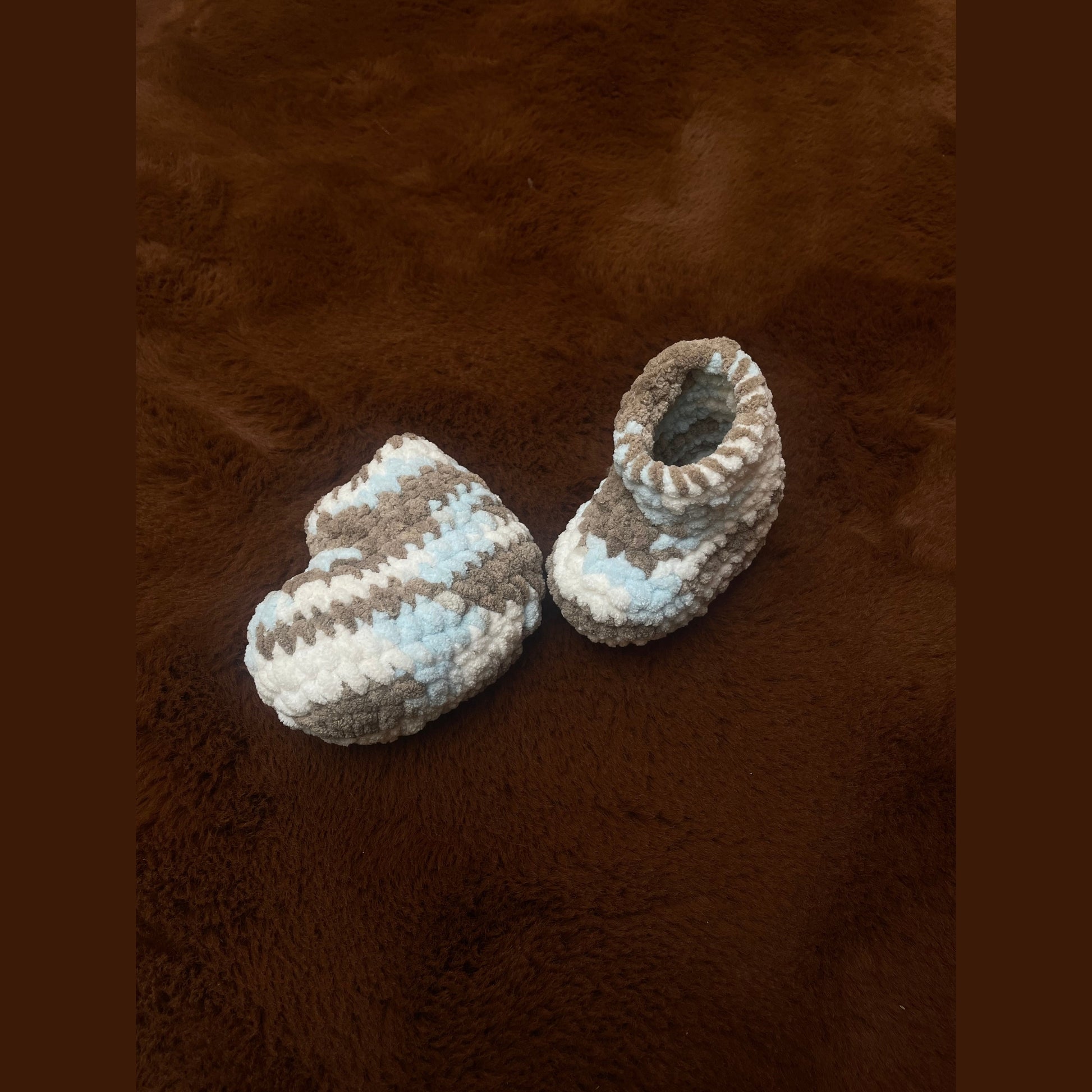 SOE Crochet Baby Booties Blue Brown
