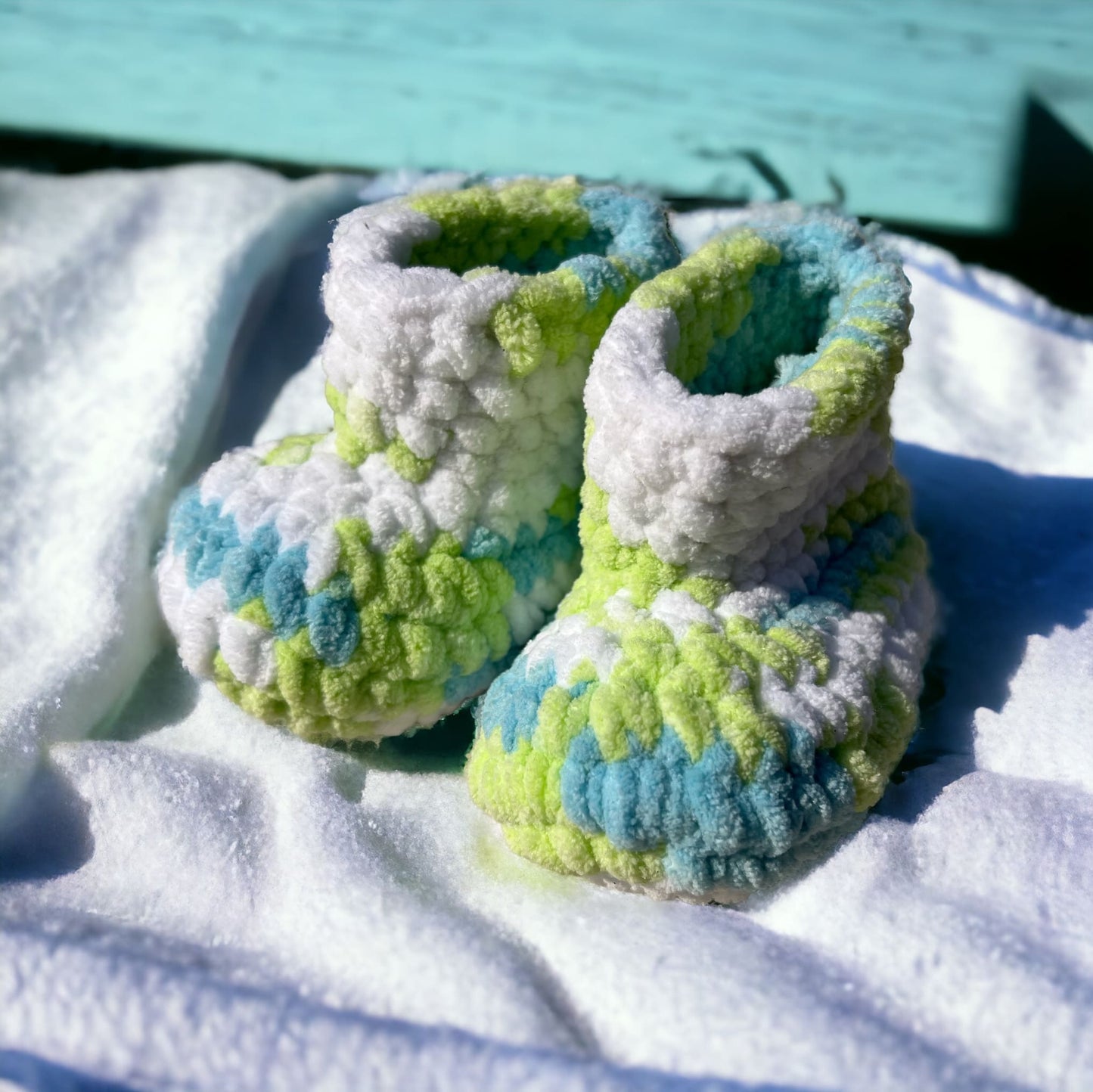 SOE Crochet Baby Booties Green 4