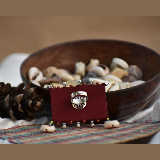 SOE Noor Debase Ring